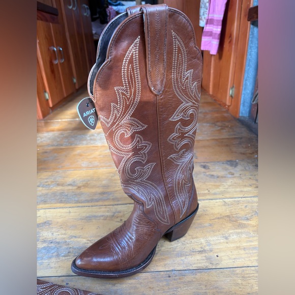 NWT WOMEN'S Ariat Belinda StretchFit Western Cowgirl Boot - Picture 4 of 5